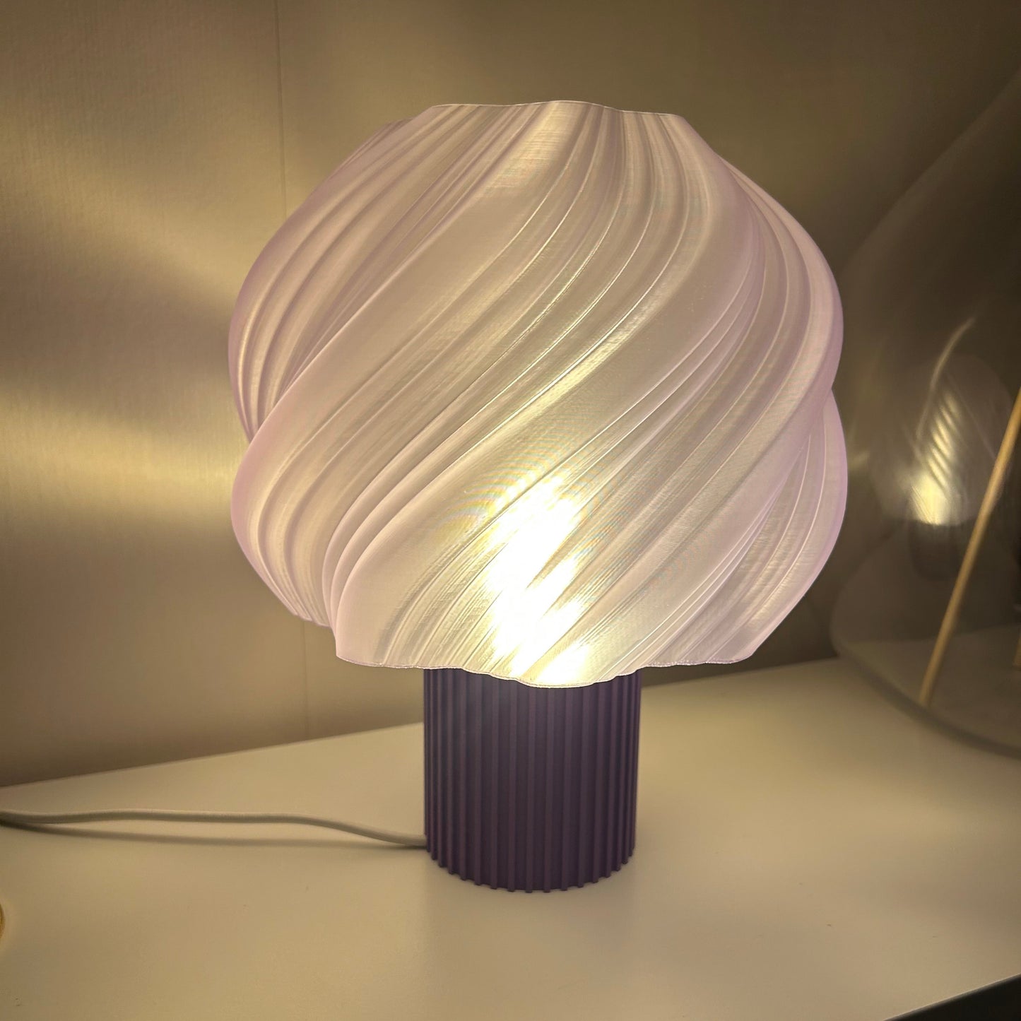 Bordslampa Thea 25cm hög lila/lila