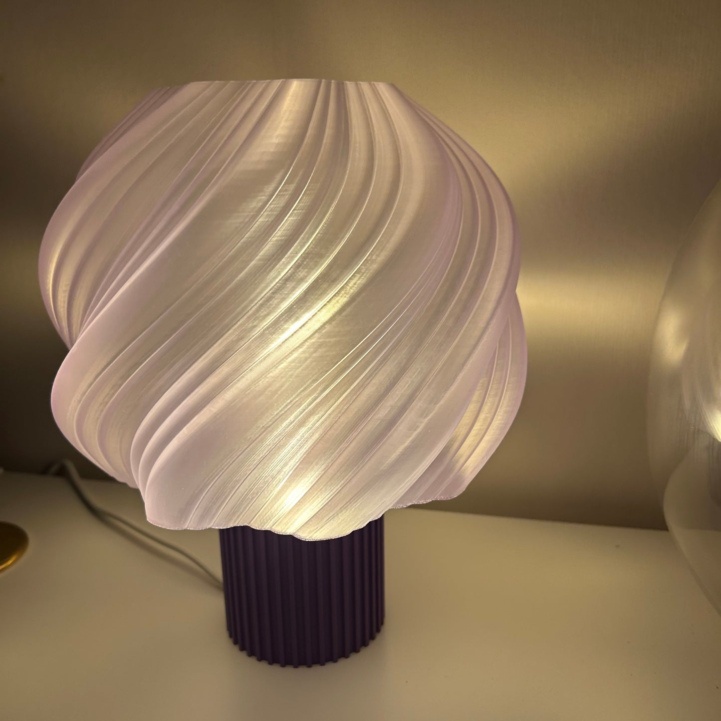 Bordslampa Thea 25cm hög lila/lila