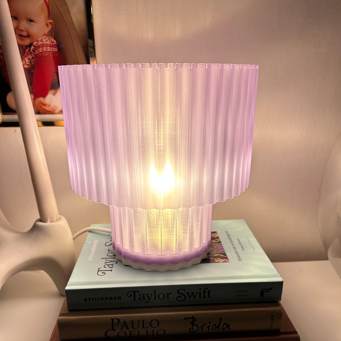 Bordslampa Vera 18.5 cm hög lila